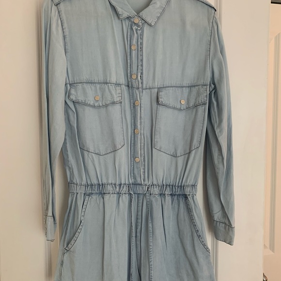 SANCTUARY Long sleeve playsuit.  Amazing with heels and runners!!! - Picture 3 of 8